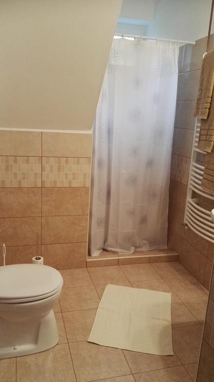 Agnes Vendeghaz Apartment Гюла Екстериор снимка