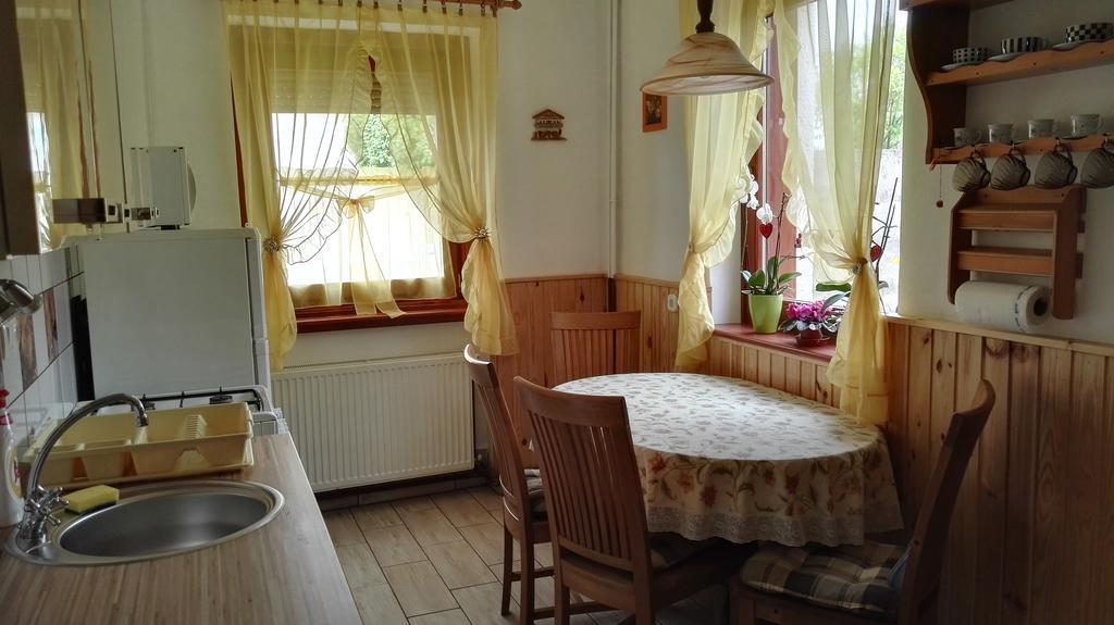 Agnes Vendeghaz Apartment Гюла Екстериор снимка